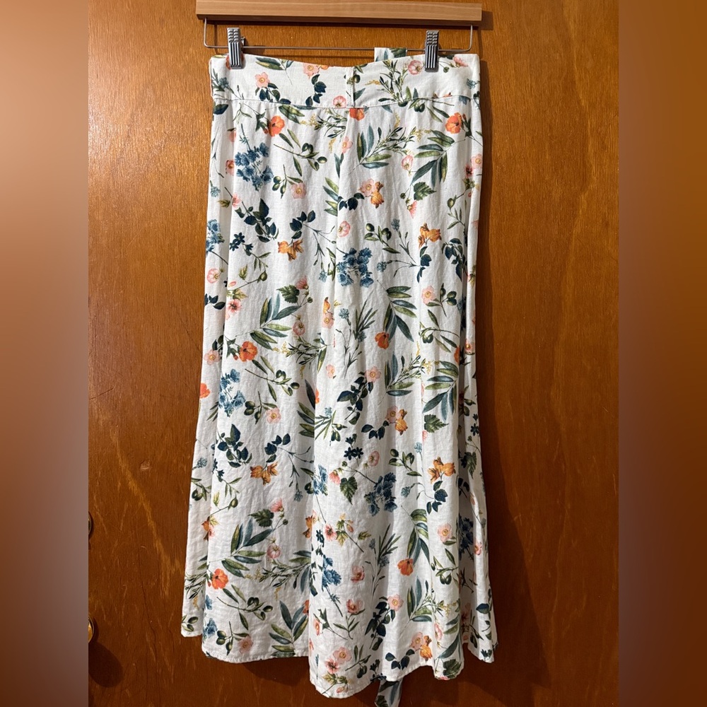 NWOT Saks Fifth Avenue Floral Linen Button Front Midi Skirt - Size Small - Picture 3 of 9